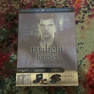 Twilight forever: the complete saga on blu ray
